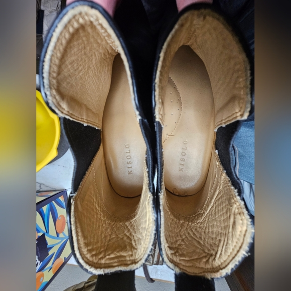 Black Leather Nisolo Chelsea Boots Sz 9 Like New - Picture 4 of 9